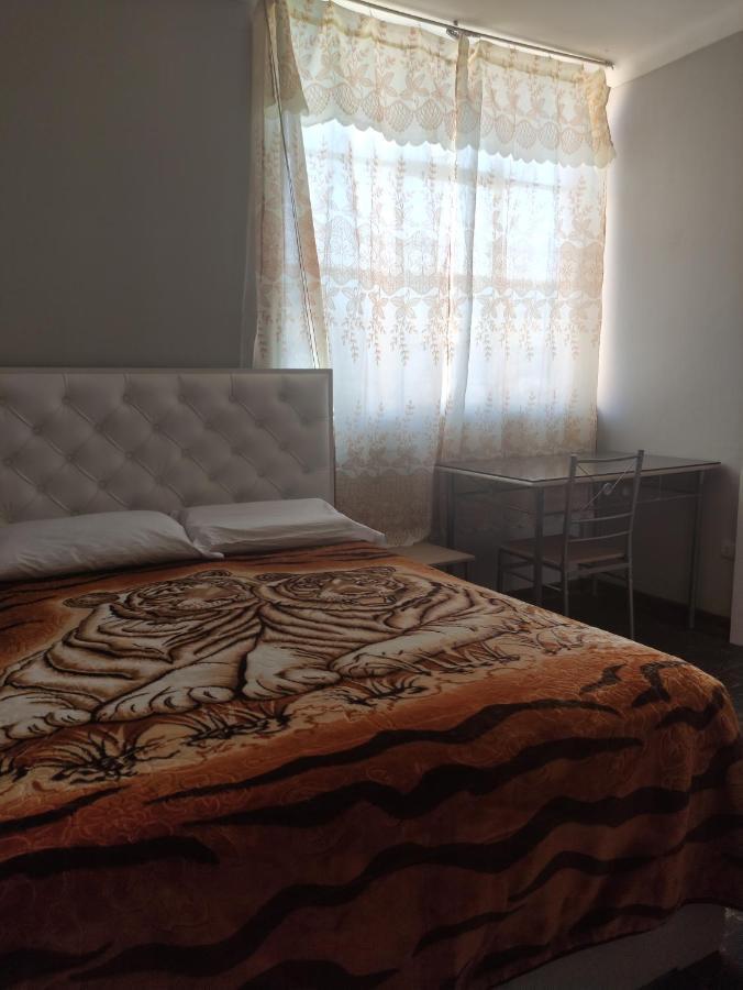 Residencial 200 Casas Lejlighed Tacna Eksteriør billede